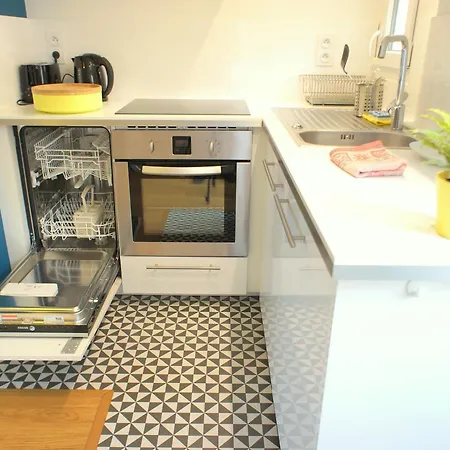 Apartman Ze Perfect Place - Superbe Vieux - Calme Et Climatise