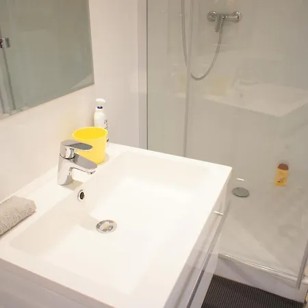 Apartman Ze Perfect Place - Superbe Vieux - Calme Et Climatise Nizza